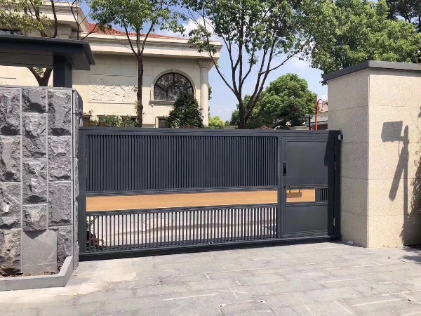 鋁藝別墅大門/庭院門，圍欄多少錢一平方